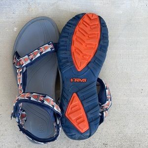 Men’s Teva size sandals size 13
